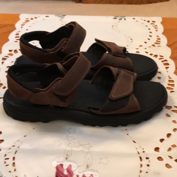 Northwest Territory sandals, size 9 - Picture 2 of 5